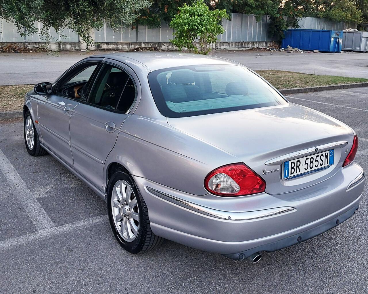JAGUAR X-TYPE 2.5 4X4 GPL 08/2001