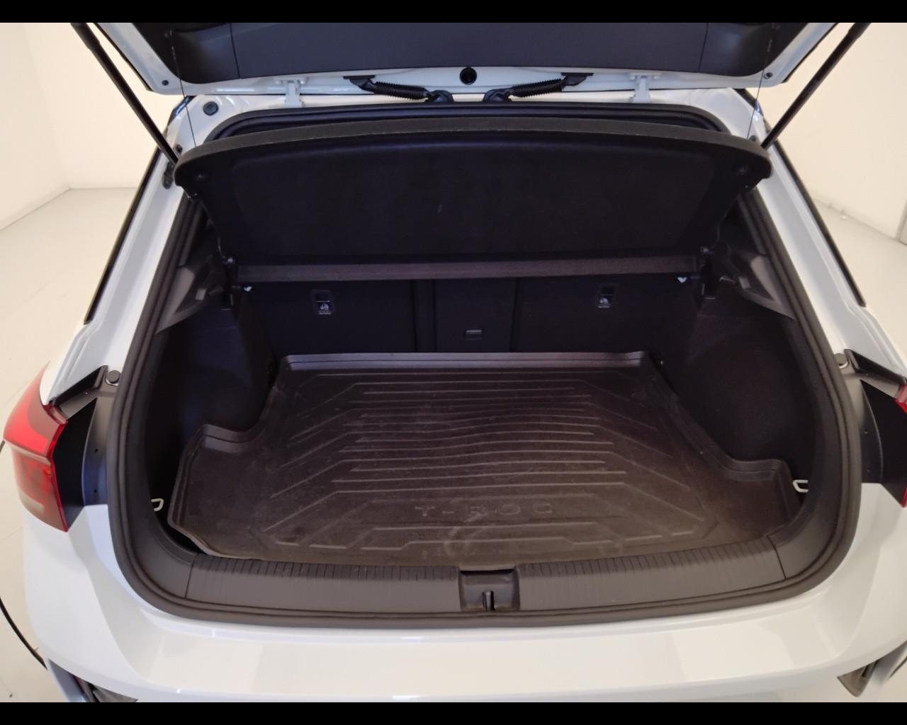 VOLKSWAGEN T-Roc 2022 - T-Roc 1.0 tsi R-Line 110cv