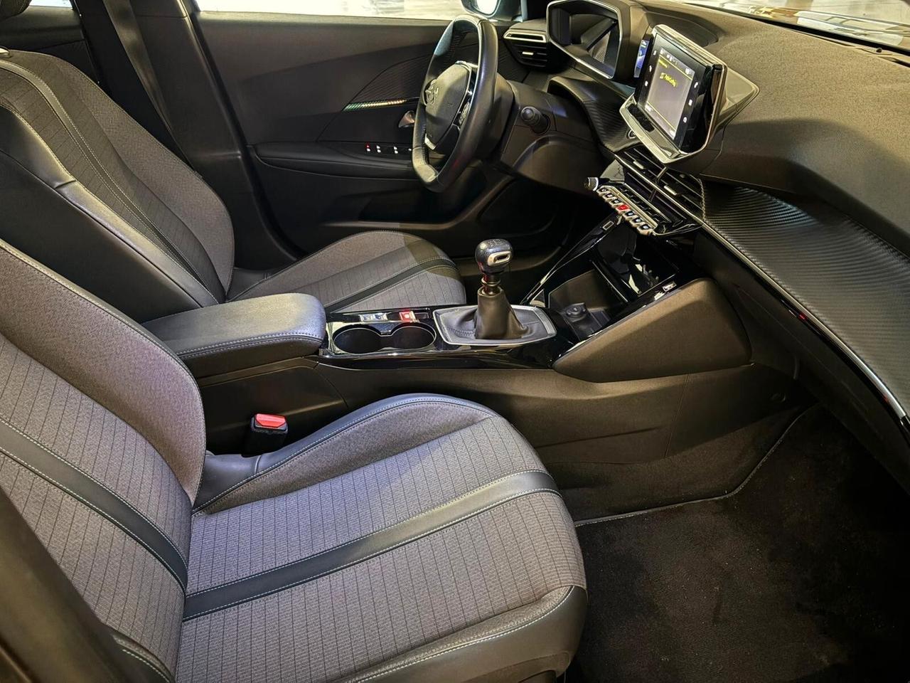 PEUGEOT 2008 1.2 S&S Allure Pack 131 6M - 2021