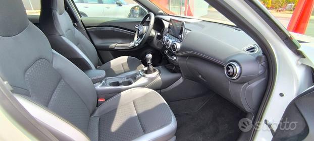 Nissan Juke 1.0 DIG-T 114 CV DCT N-Connecta