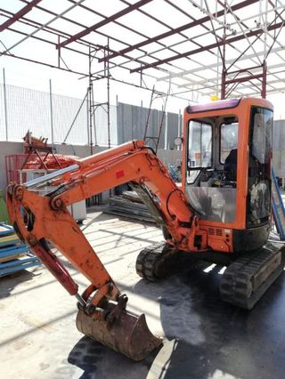 MINI ESCAVATORE Q.li 30