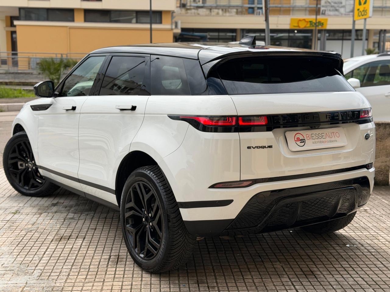 Land Rover Range Evoque 2.0D I4 MHEV 163CV AWD Auto R-Dynamic SE
