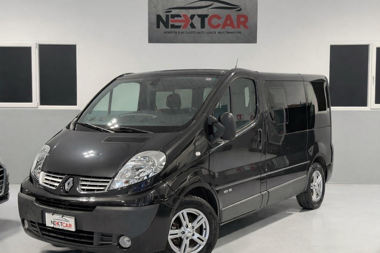 Renault Trafic 2.0 Passenger 7 POST! 115CV