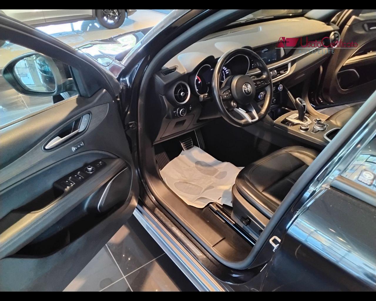 ALFA ROMEO Stelvio 2.2 Turbodiesel 210 CV AT8 Q4 Ti