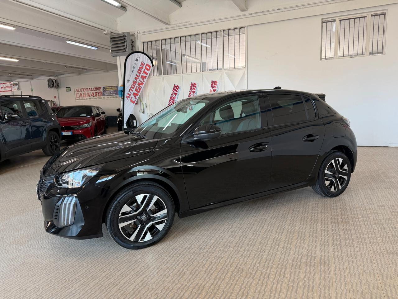 Peugeot 208 Hybrid 145 e-DCS6 Allure Km 15000 2025