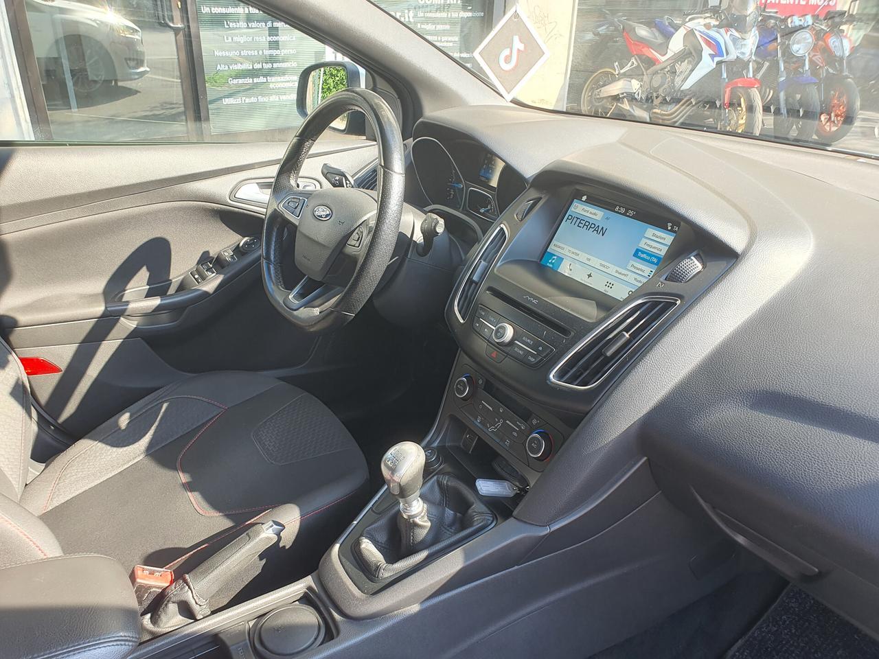 Ford Focus 1.5 TDCi 120 CV Start&Stop SW ST Line Business