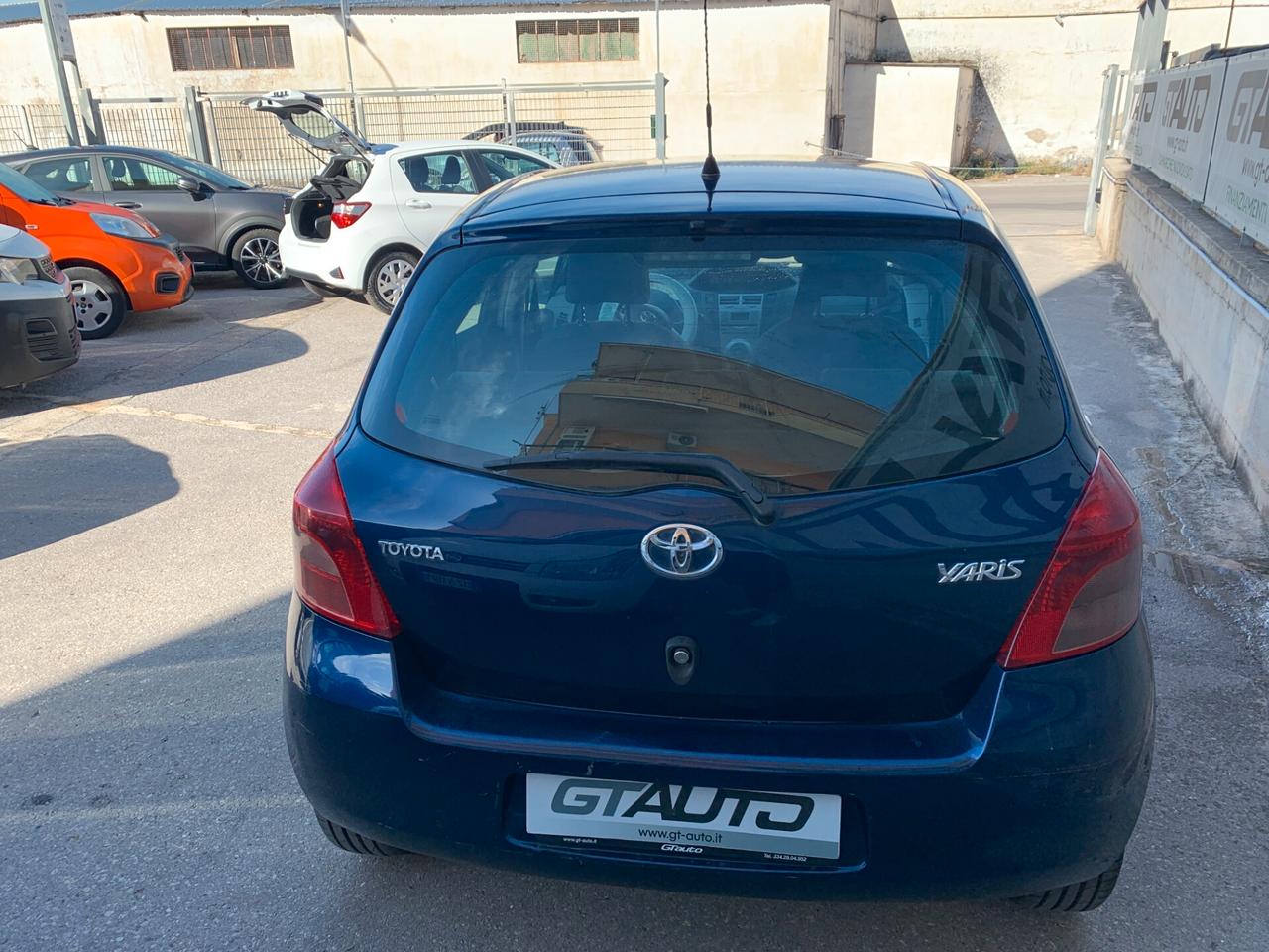 Toyota Yaris 1.4 Diesel 90CV AUTOMATICA