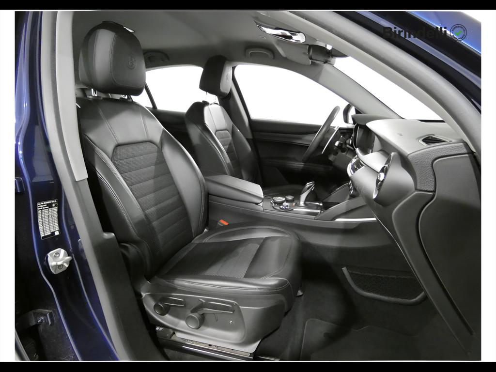 ALFA ROMEO Stelvio - Stelvio 2.2 Turbodiesel 180 CV AT8 Q4 Executive