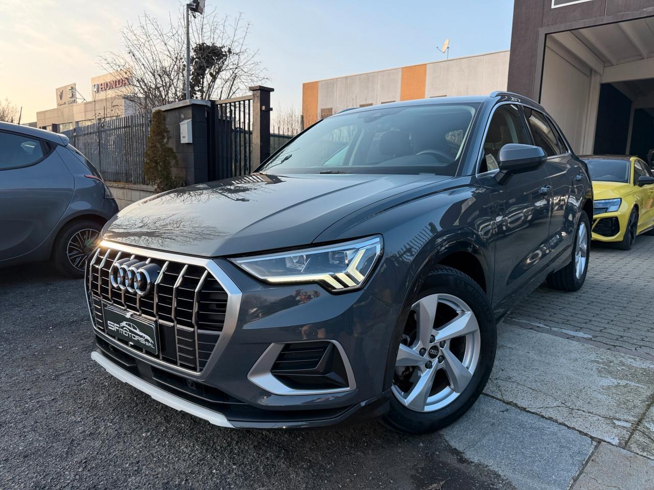 Audi Q3 35 TDI S tronic Business Advanced