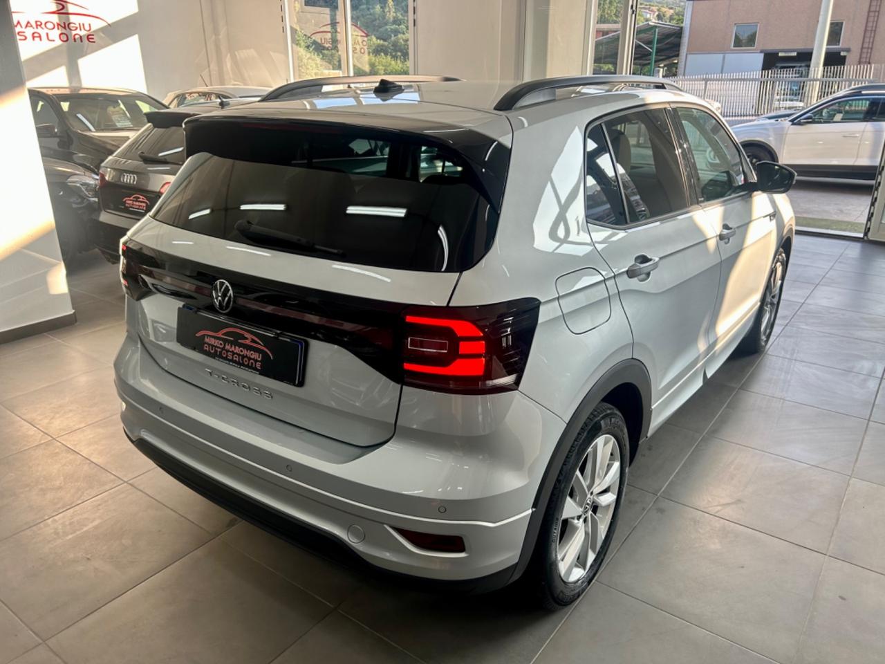 Volkswagen T-Cross 110 CV R LINE FINANZIABILE
