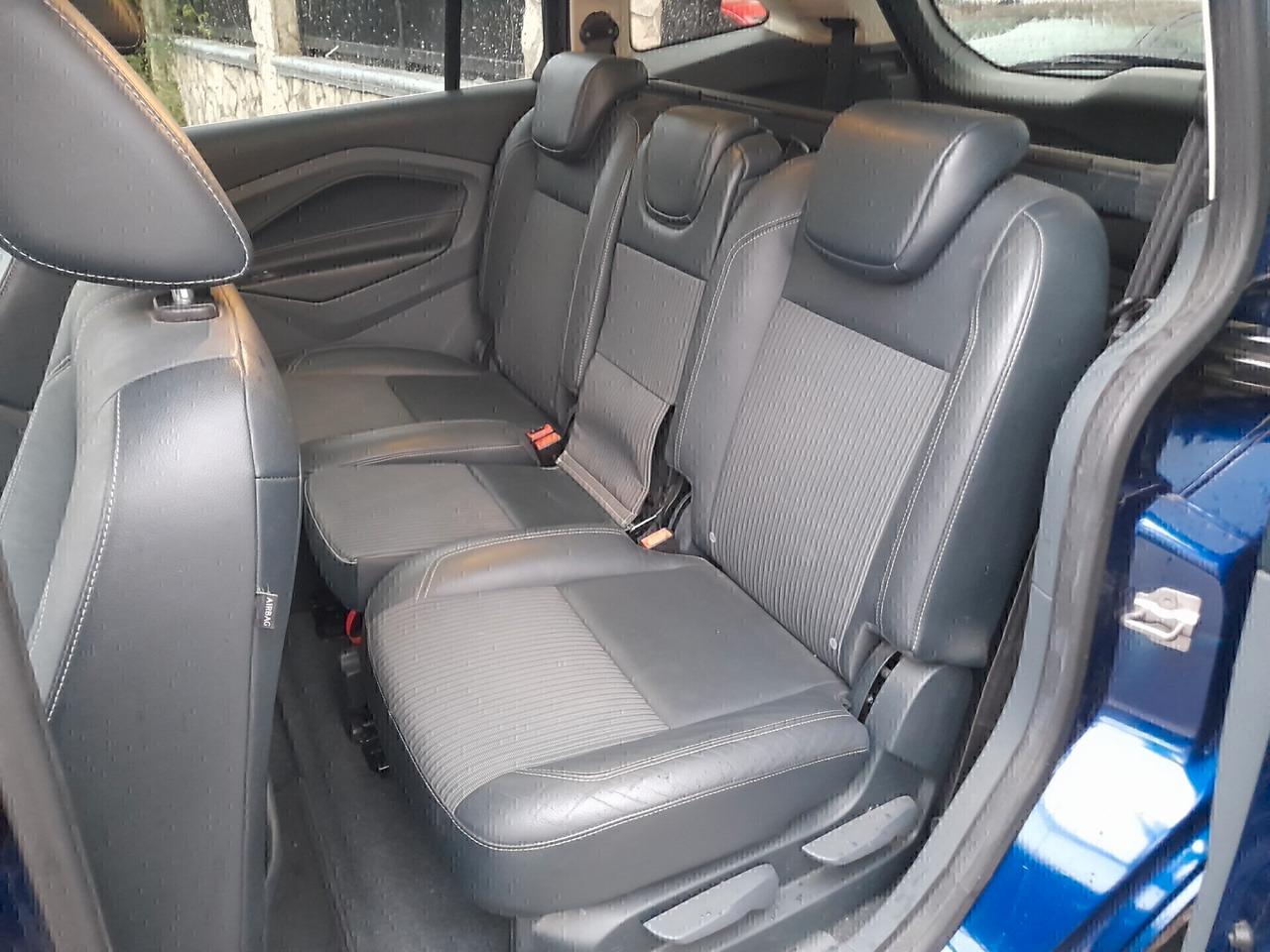 CAMBIO AUTOMATICO - 7 POSTI - GUIDA A DESTRA