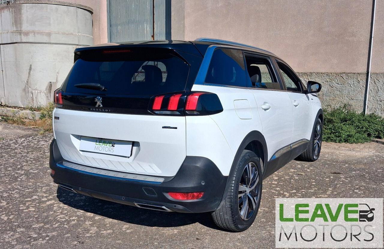 Peugeot 5008 HDi 130cv EAT8 (M1541)