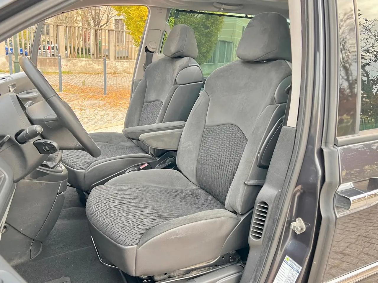 Citroen C8 2.0 HDi 136CV FAP Seduction