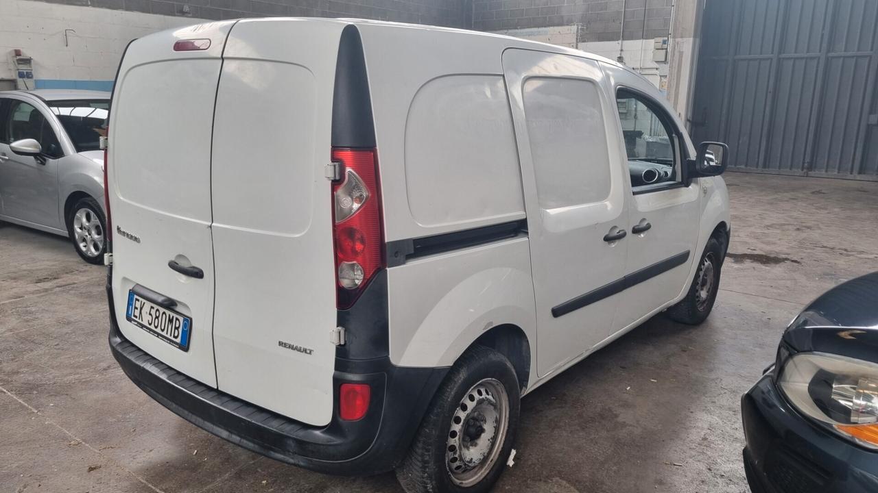 Renault Kangoo 1.6 105CV 4p. Express