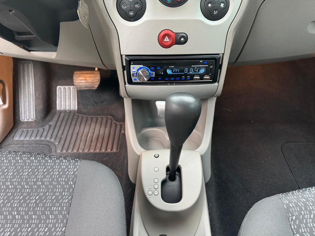 Renault Modus 1.6 16V Luxe Privilège
