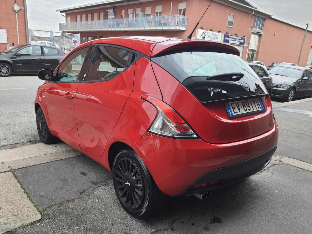 LANCIA Ypsilon 1.2 69 CV 5p.