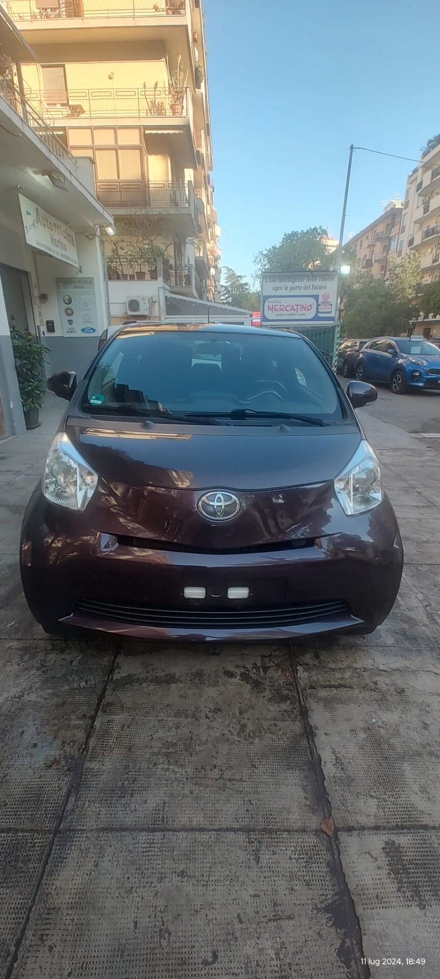 Toyota iQ 1.0 Multidrive Versione Lancio