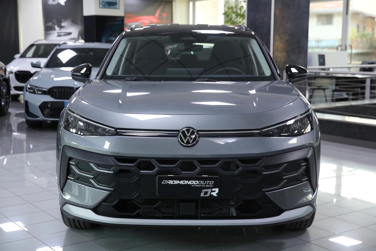 Volkswagen T-Roc 1.5 eTSI Life 115cv DSG_NUOVA 2026 KM0