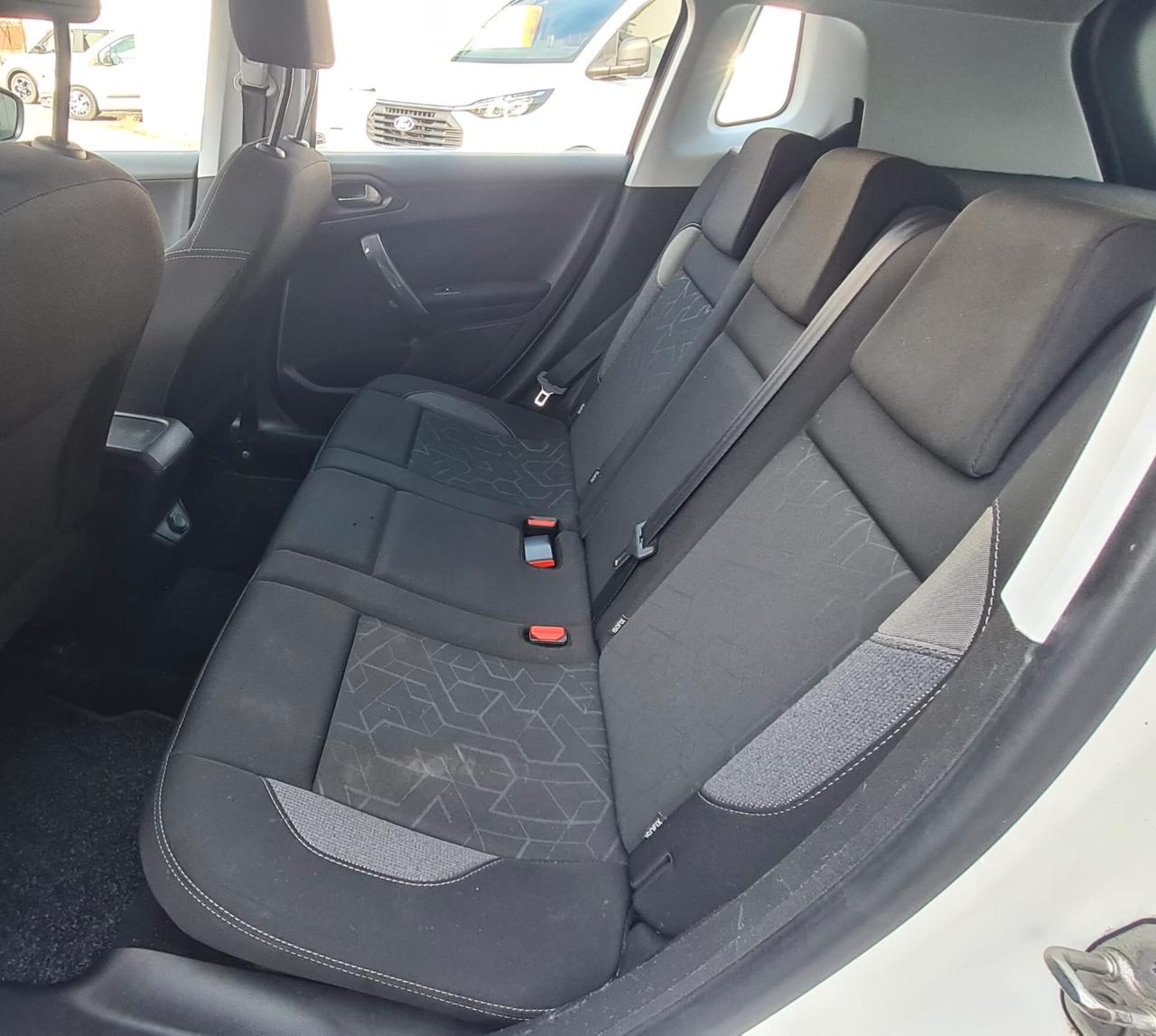 Peugeot 2008 SW PureTech 82 Access