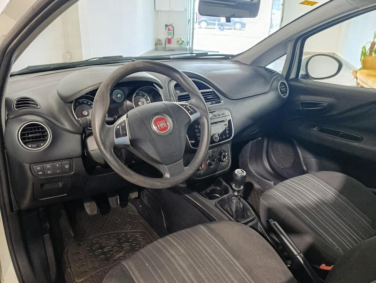 Fiat Grande Punto 1.2 BENZINA ANNO 2011