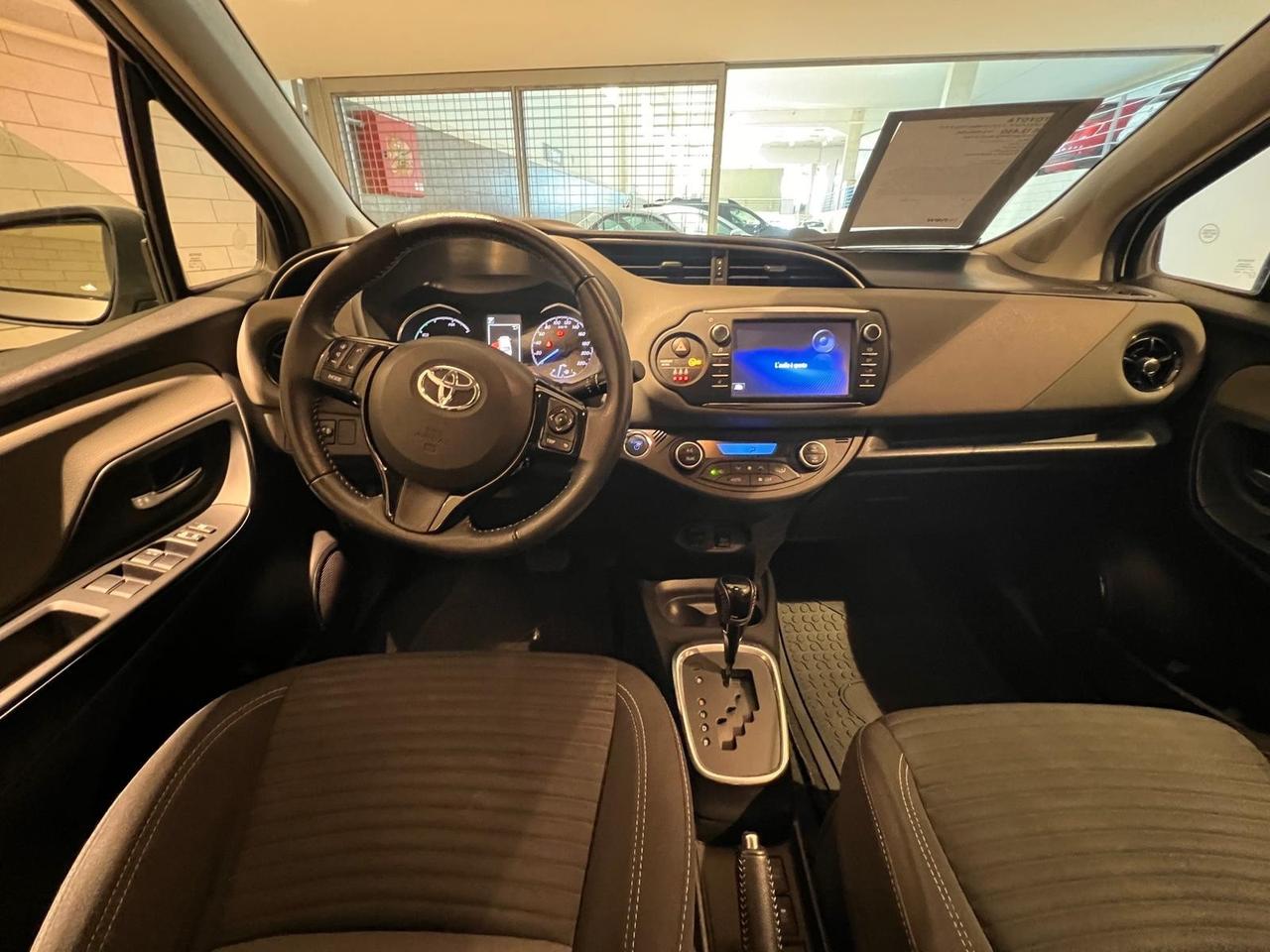 Toyota Yaris 1.5 Hybrid 5 porte Cool 2018