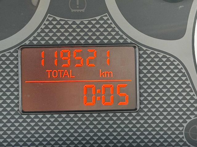 FIAT Panda 119,521km 1.2 Emotion senza nessun lavoro da fare