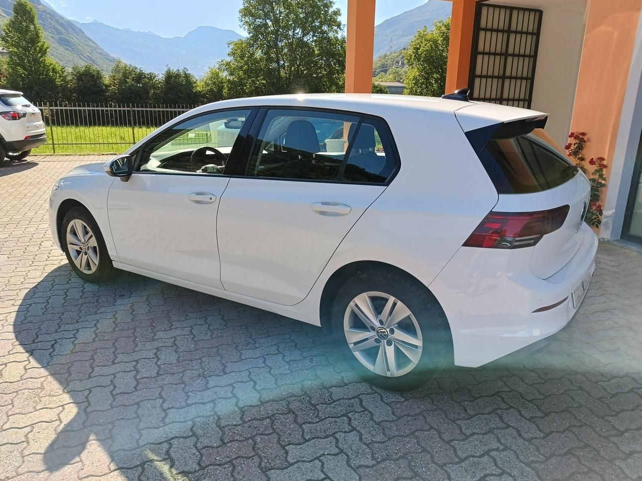 Volkswagen Golf 1.0 TSI EVO Life