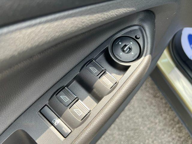 FORD Kuga 2.0 TDCI 163 CV 4WD Powershift Titanium