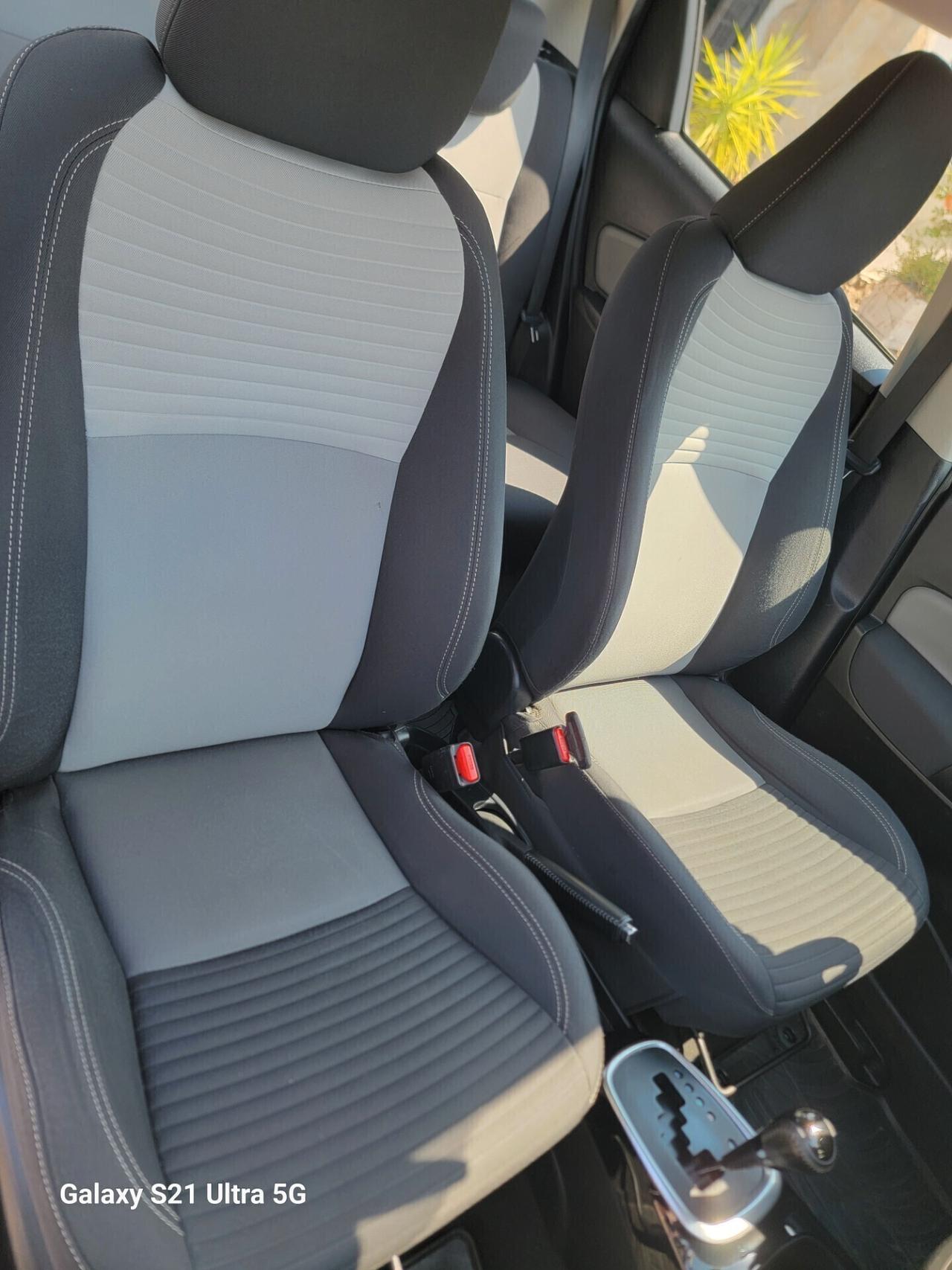Toyota Yaris 1.5 Hybrid Active SOLO 42 MILA KM !