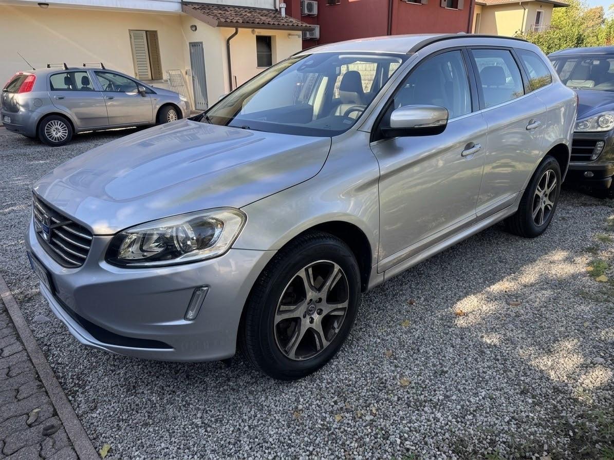 Volvo XC 60 XC60 D4 AWD Momentum