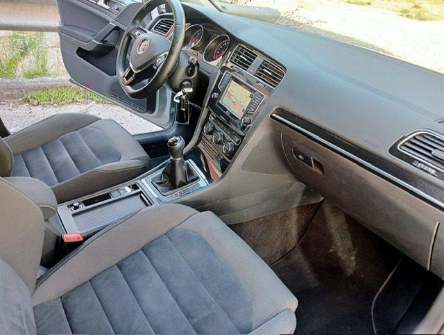 VOLKSWAGEN Golf 1.6 TDI 110 CV 5p. Highline BlueM.*uniproprietario