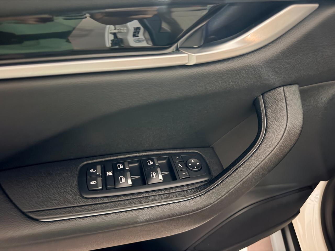 Maserati Levante V6 Diesel 275 CV AWD-PANO-FULL