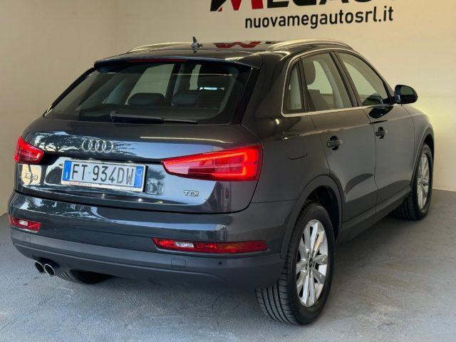 AUDI Q3 2.0 TDI 120 CV Business