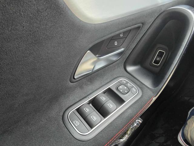 MERCEDES-BENZ CLA 200 d Automatic Premium AMG"ProMMo"