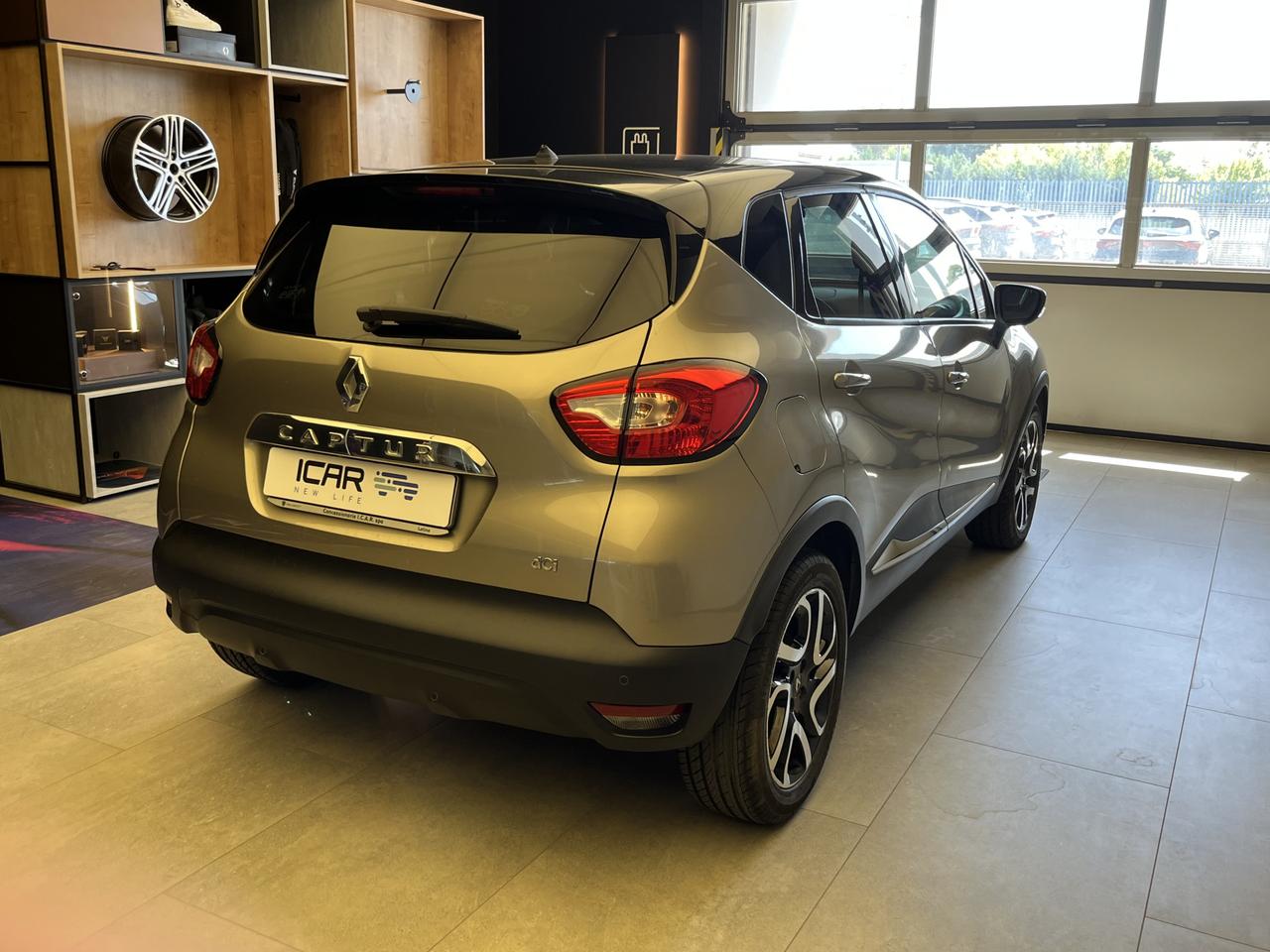 RENAULT Captur I - Captur 1.5 dci energy R-Link 90cv edc