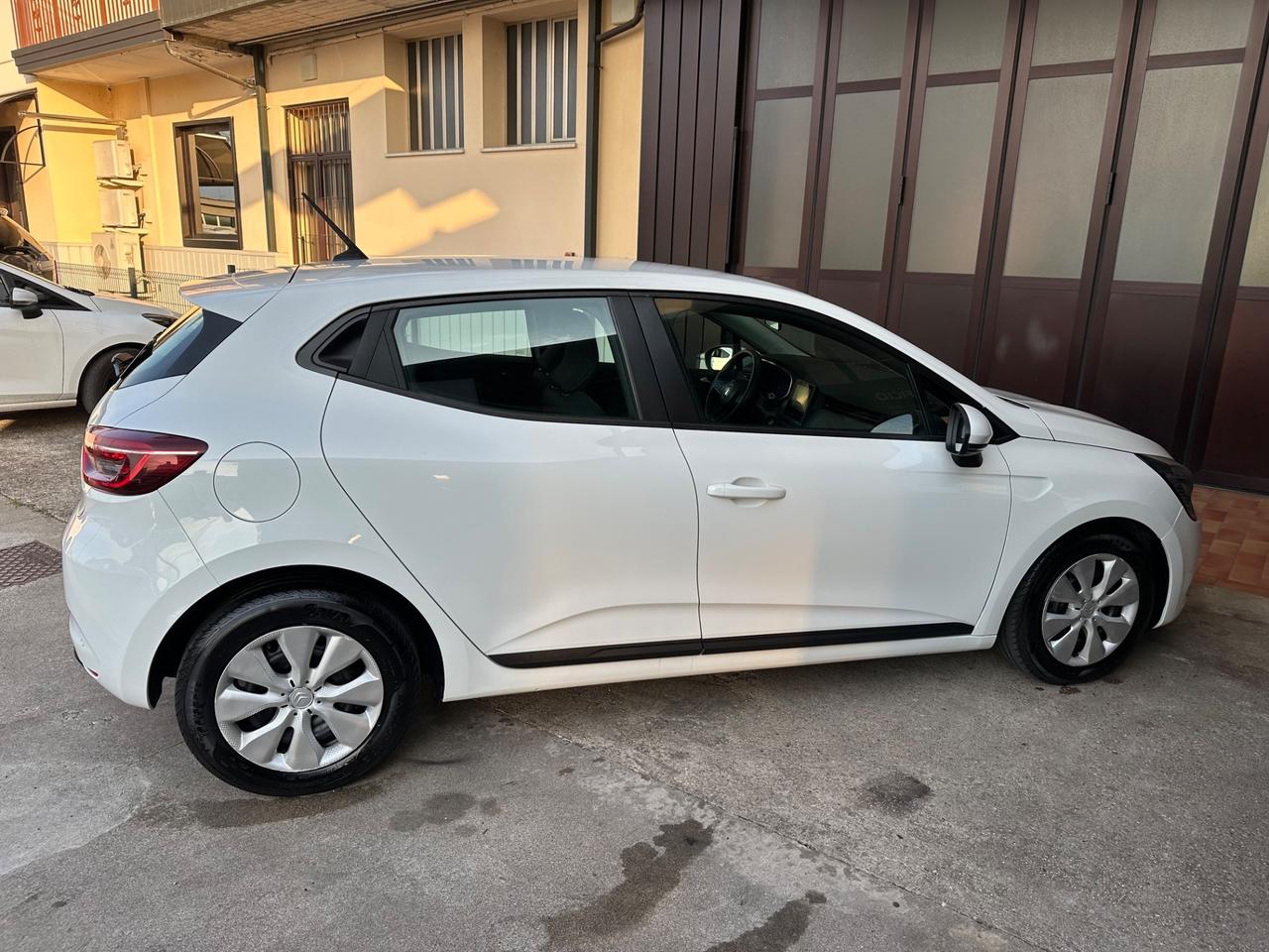 Renault Clio TCe 12V 100 CV GPL 5 porte Business