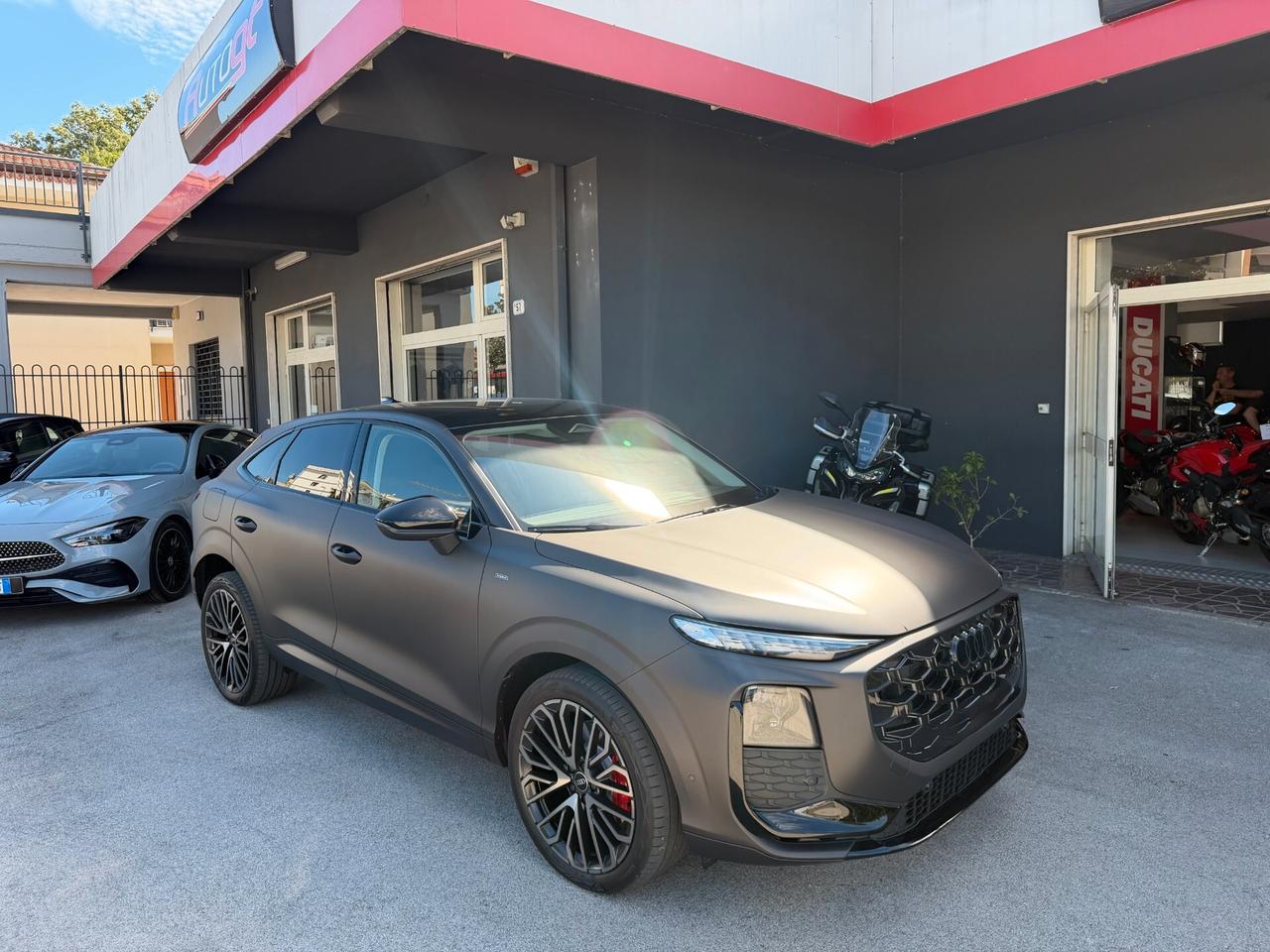 Audi Q3 SPB e-hybrid 200 kW S tronic line edition