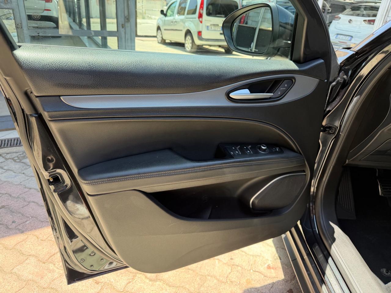 Alfa Romeo Stelvio 2.2 MJT 160 CV Veloce 2023