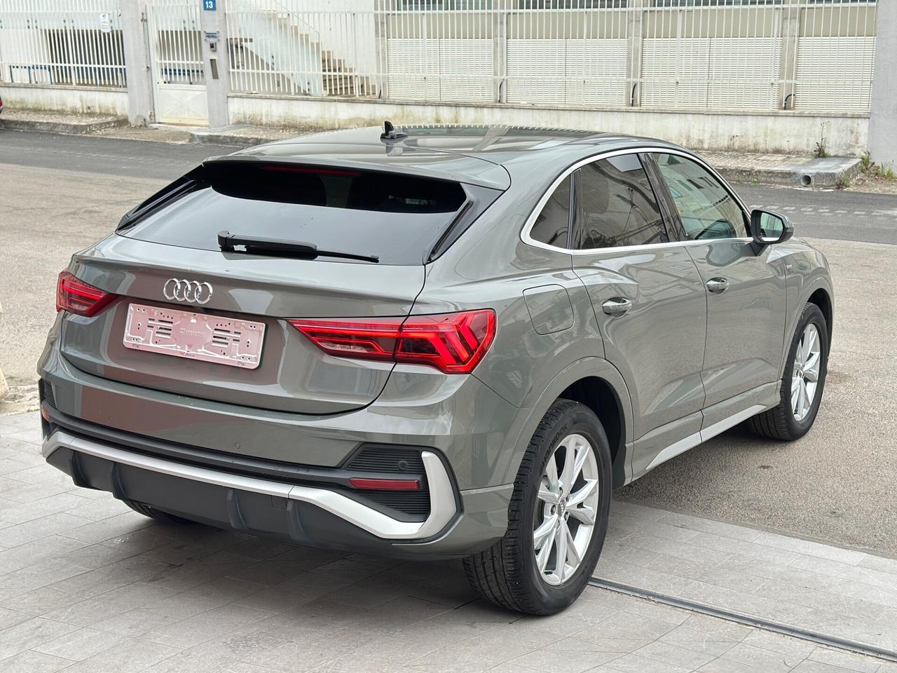 Audi Q3 Sportback 35 TDI S tronic x2 S-line edition-2021