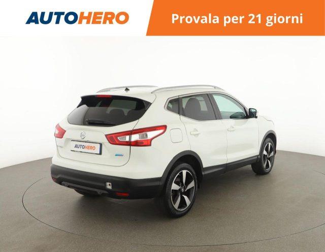 NISSAN Qashqai 1.5 dCi N-Connecta