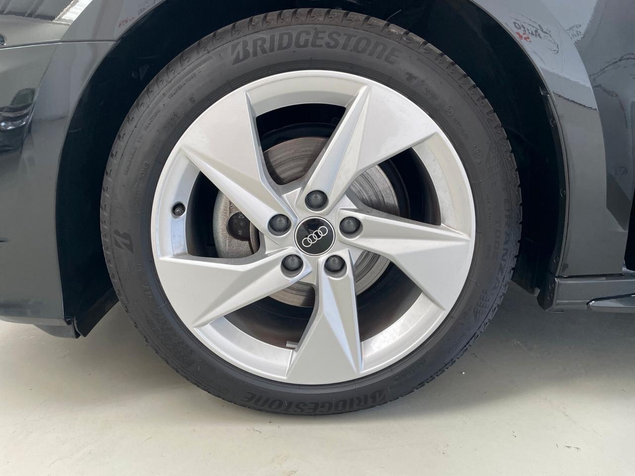 Audi A3 SPB 30 TFSI S tronic line edition