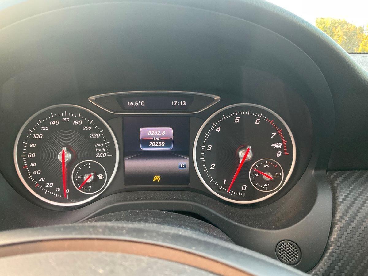 Mercedes GLA 1.6 BENZINA RETROCAMERA NAVI E 6