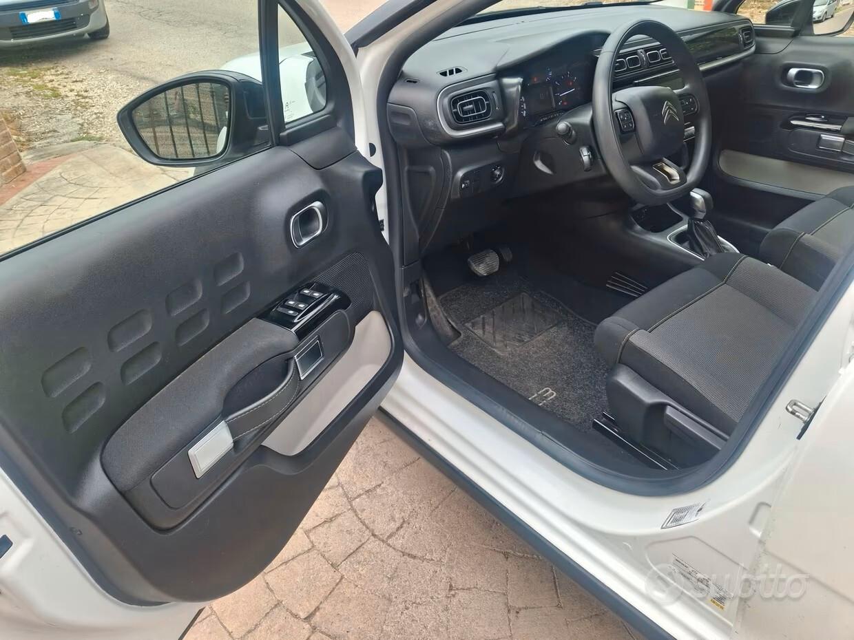 Citroen C3 PureTech 110 S&S EAT6 Shine AUTOMATICA APPLE CAR PLAY NAVI CLIMA CERCHI BI-COLOR