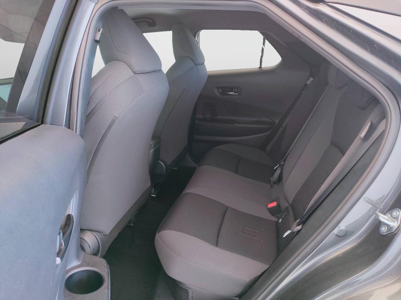 TOYOTA C-HR II 2023 - C-HR 1.8 hev Trend fwd e-cvt