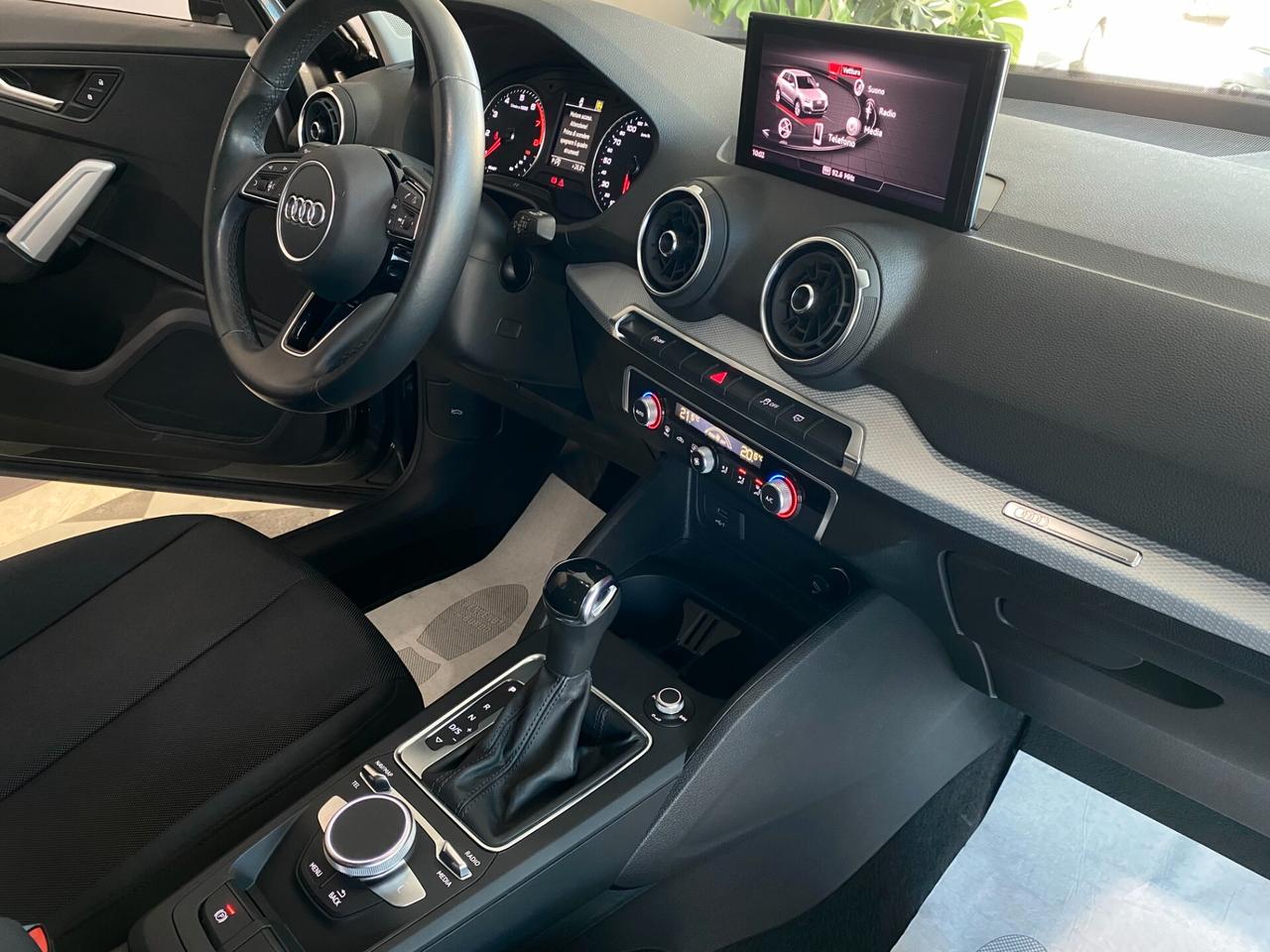 Audi Q2 35 TFSI S line S-Tronik-2021