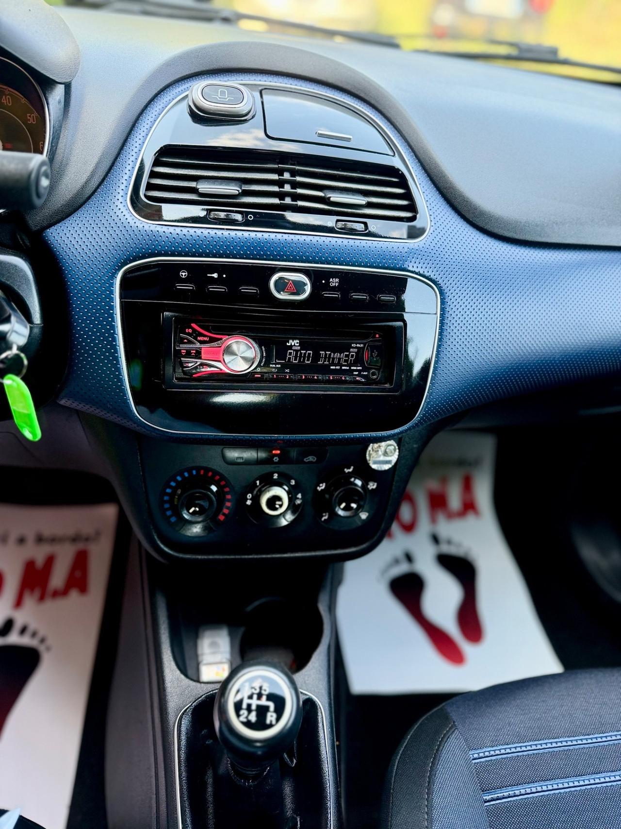 Fiat Punto Evo 2011 1.4 benzina/gol scade 2030 ok neopatentati ! ! !