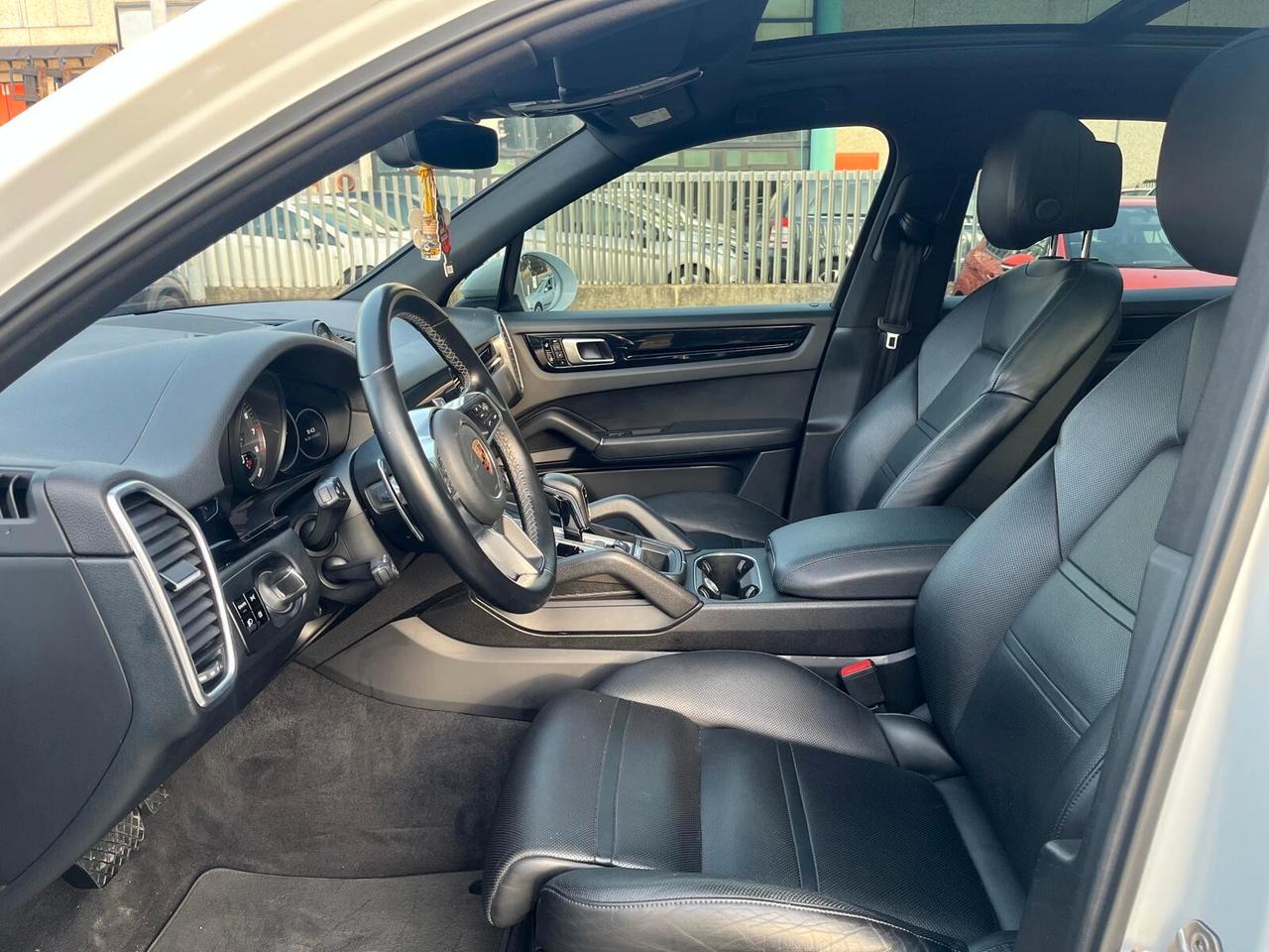 Porsche Cayenne 3.0 V6 E-Hybrid