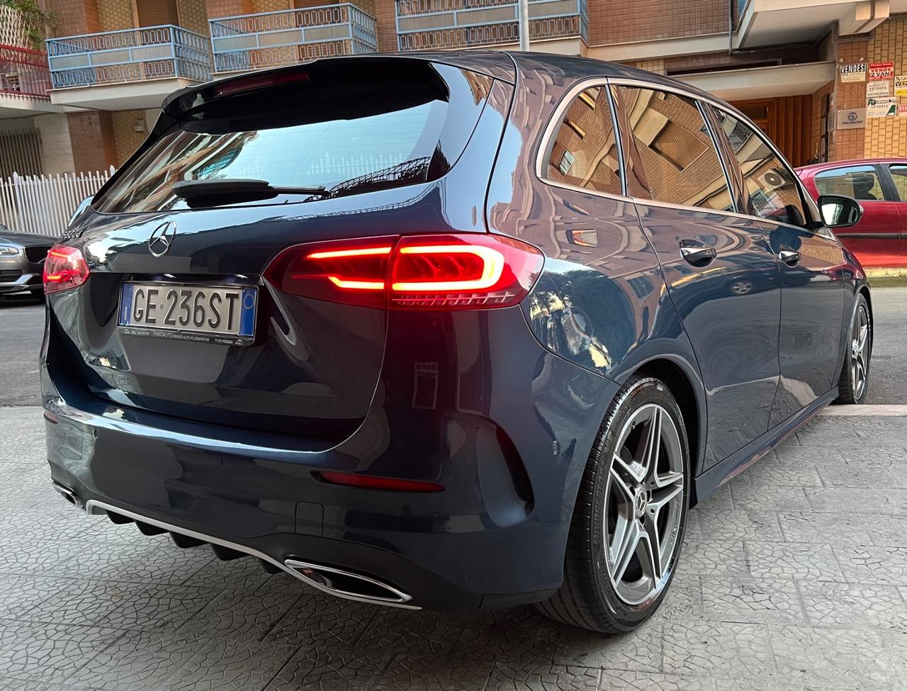 Mercedes-benz B 200 d Automatic Premium