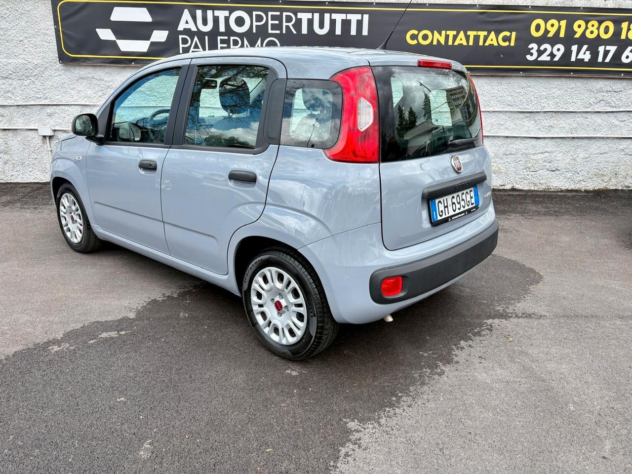 99.000 KM Fiat Panda 1.0 FireFly S&S Hybrid