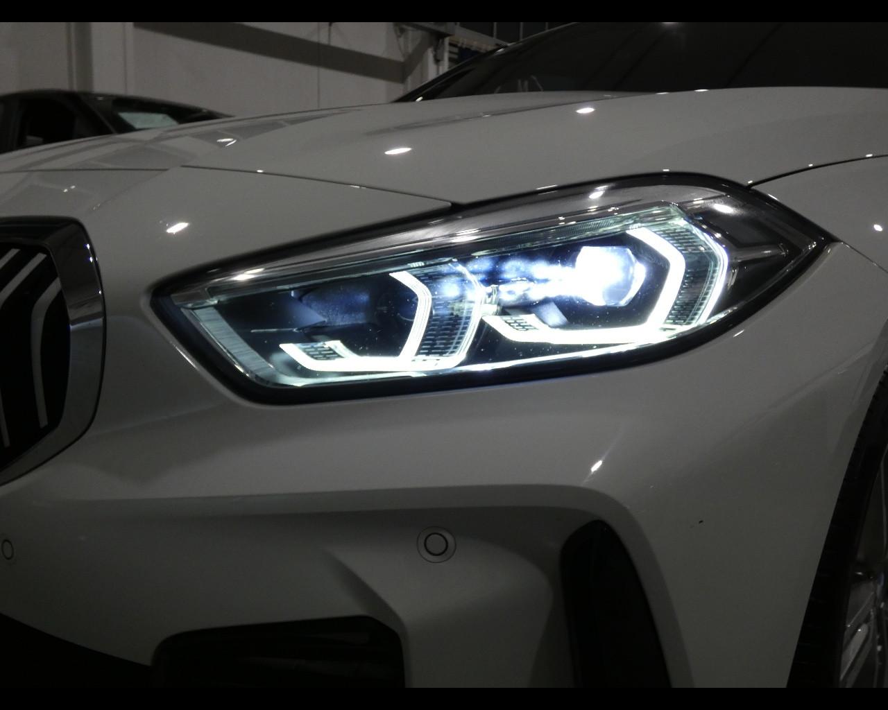 BMW Serie 1 (F40) - 116d 5p. Msport